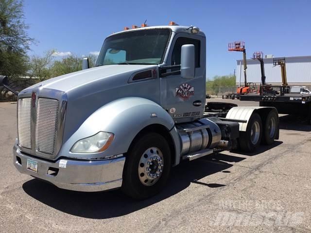 Kenworth T-680 Tractor Units