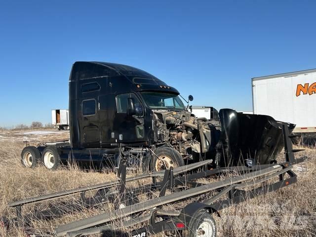 Kenworth T2000 Conventional Trucks / Tractor Trucks
