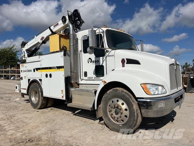 Kenworth T270 Work Trucks / Municipal