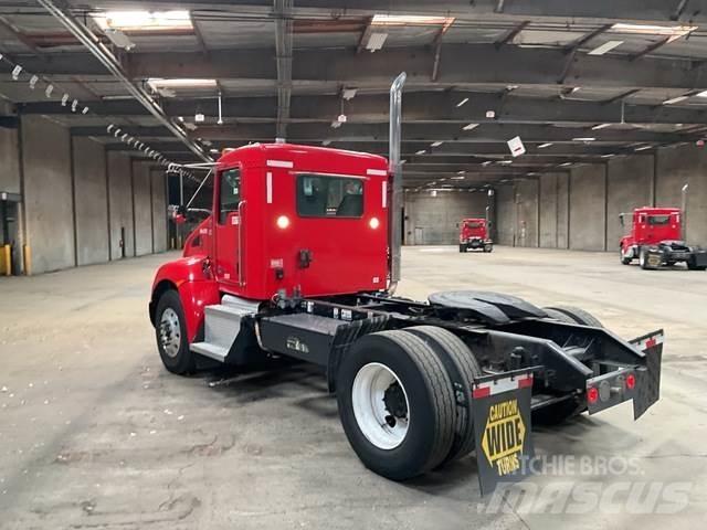 Kenworth T370 Conventional Trucks / Tractor Trucks