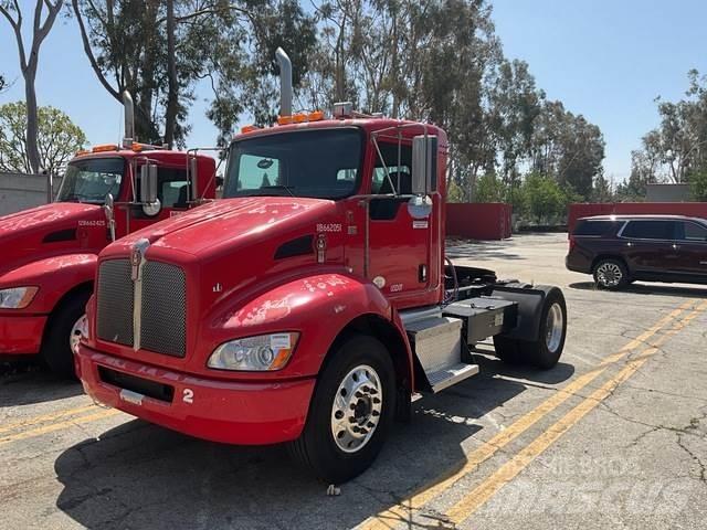 Kenworth T370 Conventional Trucks / Tractor Trucks
