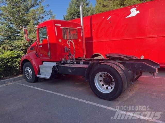 Kenworth T370 Conventional Trucks / Tractor Trucks
