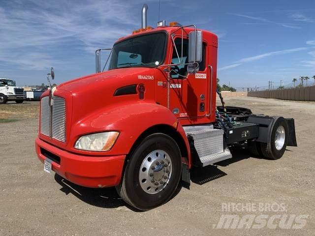 Kenworth T370 Conventional Trucks / Tractor Trucks