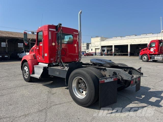 Kenworth T370 Conventional Trucks / Tractor Trucks
