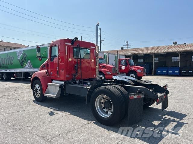 Kenworth T370 Conventional Trucks / Tractor Trucks