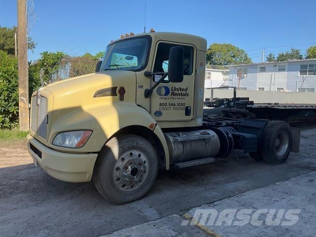 Kenworth T370 Conventional Trucks / Tractor Trucks