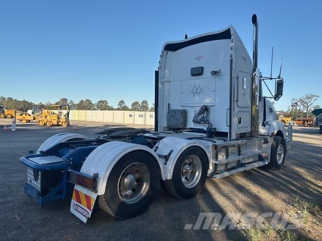Kenworth T409 Conventional Trucks / Tractor Trucks