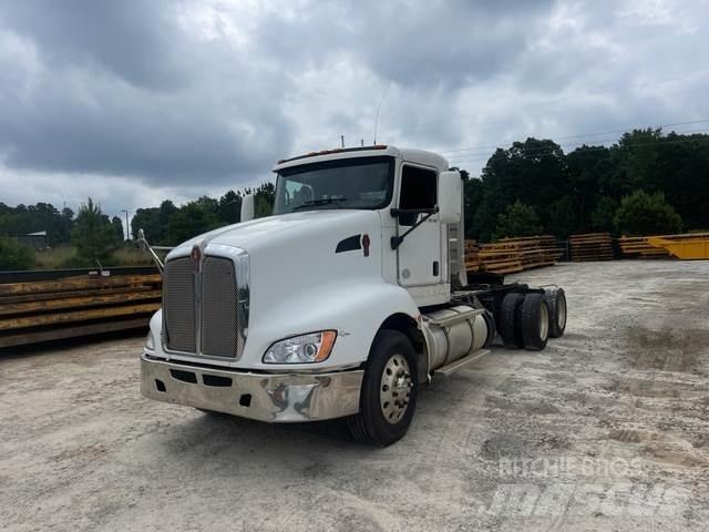 Kenworth T660 Conventional Trucks / Tractor Trucks