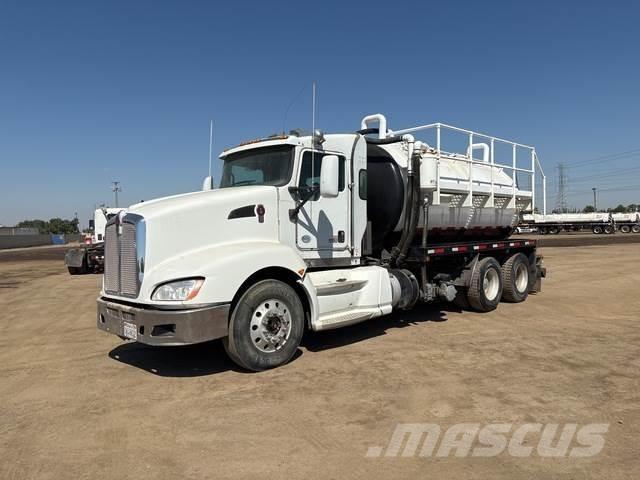 Kenworth T660 Vacuum Trucks