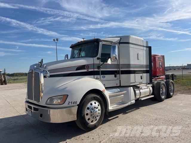 Kenworth T660 Conventional Trucks / Tractor Trucks