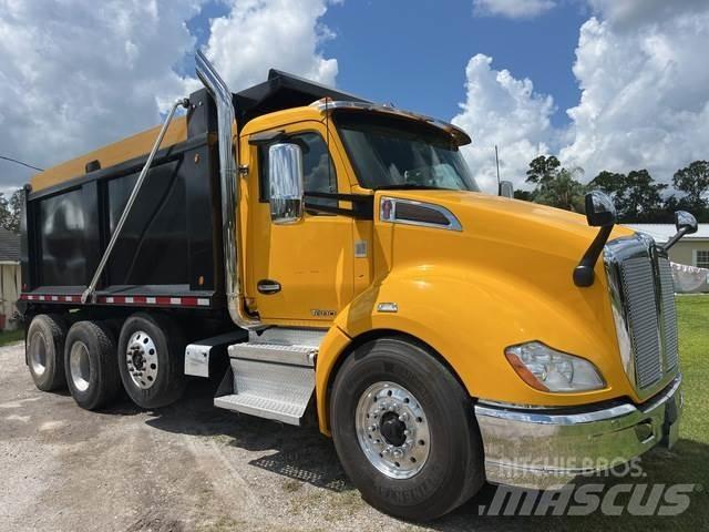 Kenworth T680 Dump Trucks
