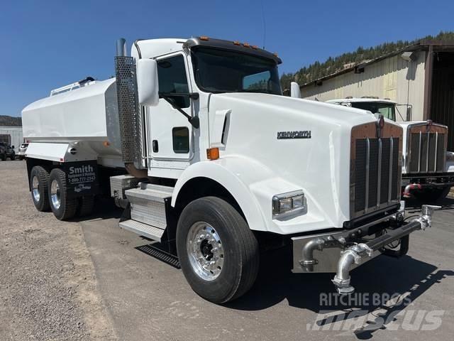 Kenworth T800 Water Tankers