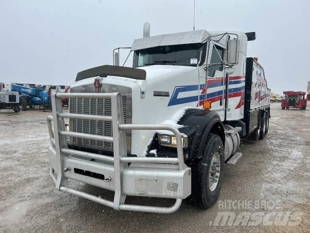 Kenworth T800 Tow Trucks / Wreckers