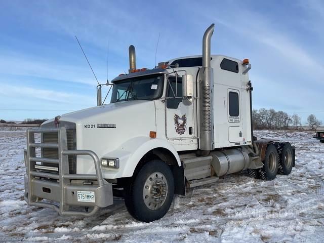 Kenworth T800 Conventional Trucks / Tractor Trucks