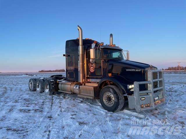 Kenworth T800 Conventional Trucks / Tractor Trucks