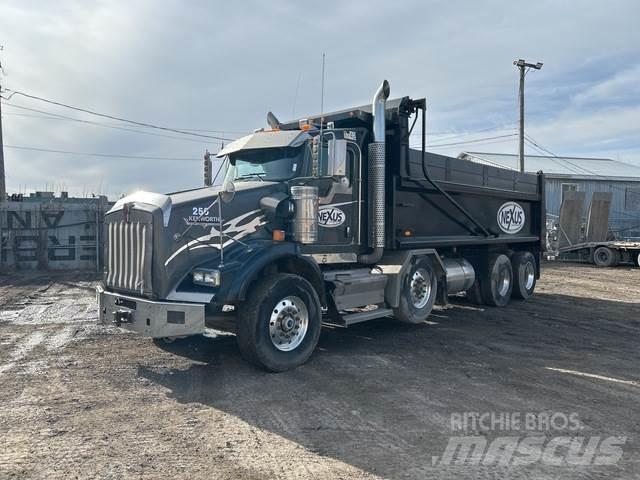 Kenworth T800 Dump Trucks