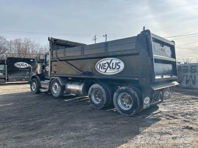 Kenworth T800 Dump Trucks