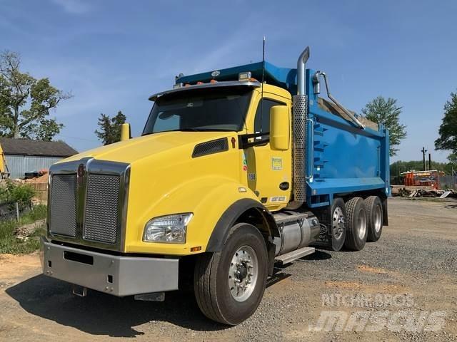 Kenworth T800 Dump Trucks