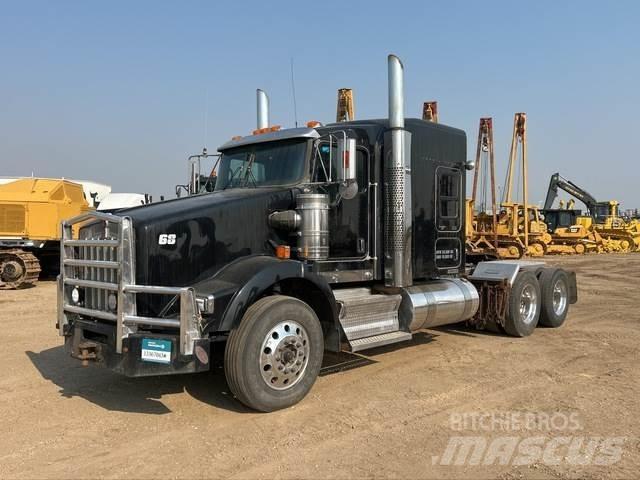 Kenworth T800 Conventional Trucks / Tractor Trucks