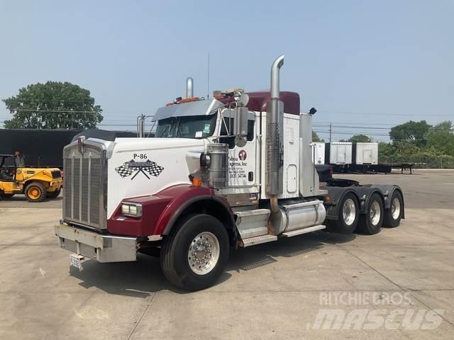 Kenworth T800 Conventional Trucks / Tractor Trucks