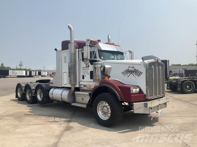 Kenworth T800 Conventional Trucks / Tractor Trucks