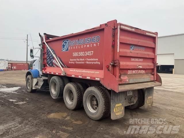Kenworth T800 Dump Trucks