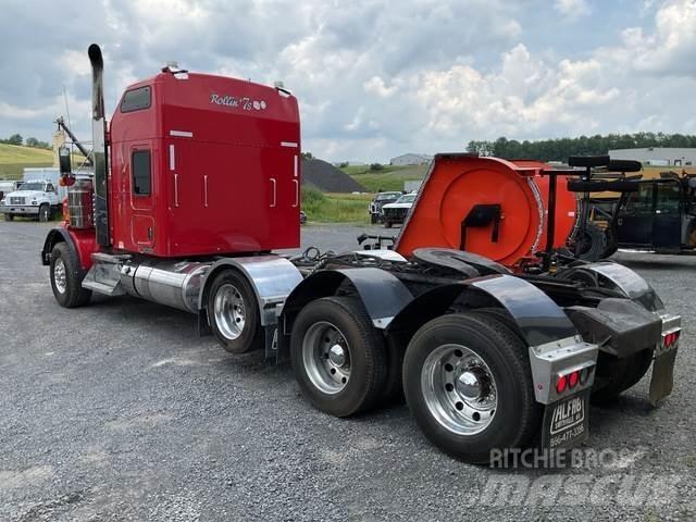 Kenworth T800 Conventional Trucks / Tractor Trucks