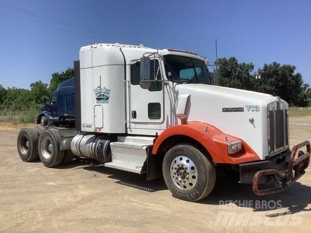 Kenworth T800 Conventional Trucks / Tractor Trucks