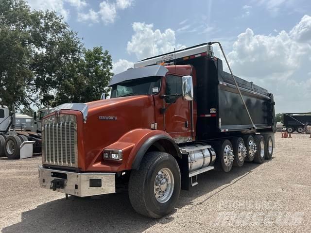Kenworth T800 Dump Trucks