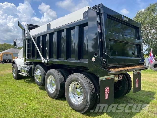 Kenworth T800 Dump Trucks
