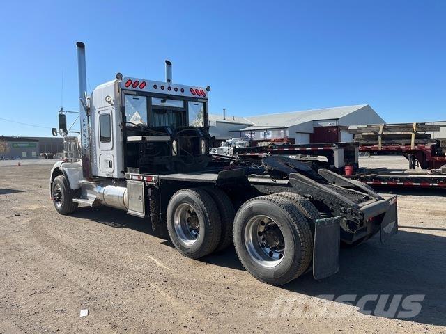 Kenworth T800 Tow Trucks / Wreckers