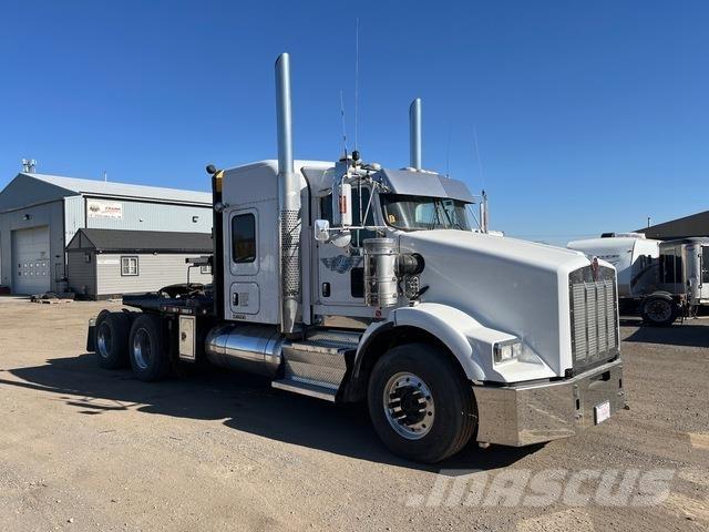 Kenworth T800 Tow Trucks / Wreckers