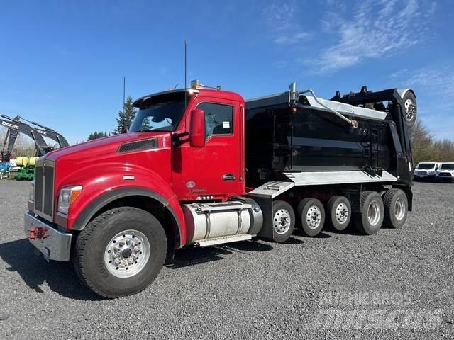 Kenworth T880 Dump Trucks