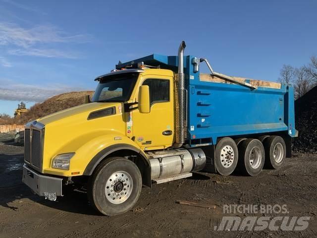 Kenworth T880 Dump Trucks