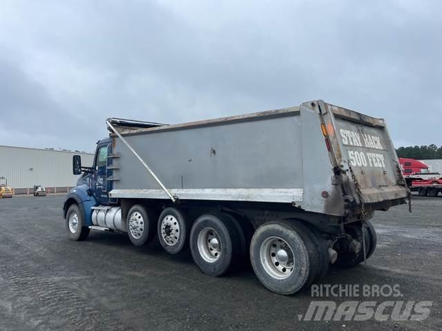 Kenworth T880 Dump Trucks
