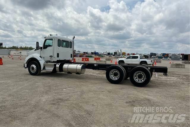 Kenworth T880 Cabins and interior