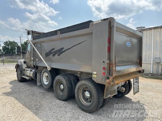 Kenworth T880 Dump Trucks