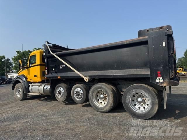Kenworth T880 Dump Trucks
