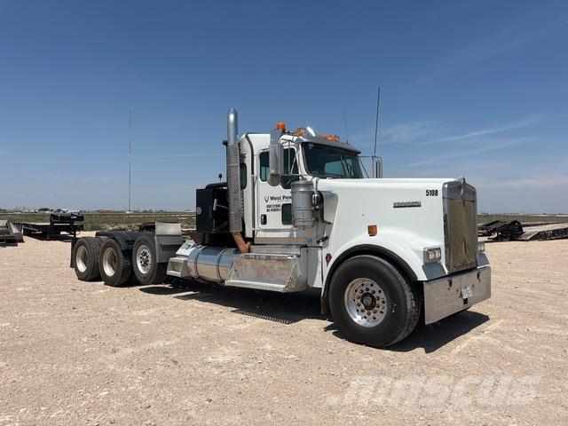 Kenworth W900 Tow Trucks / Wreckers