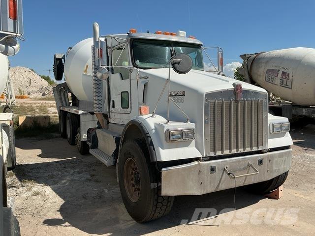 Kenworth W900 Other Trucks
