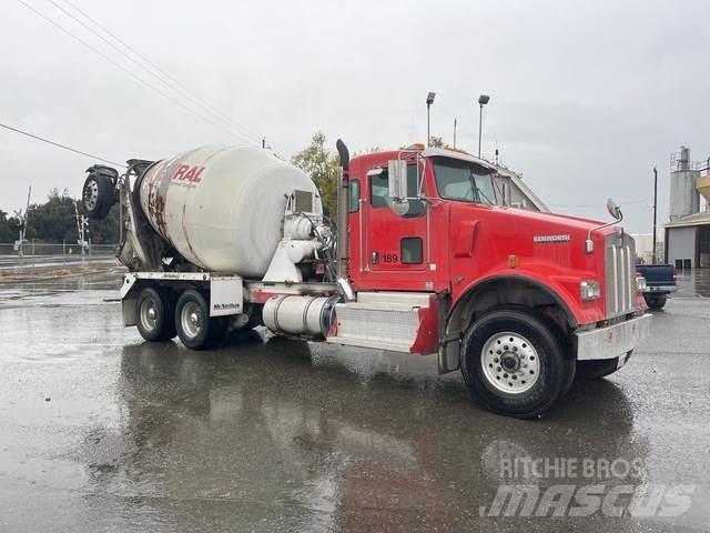 Kenworth W900B Other Trucks