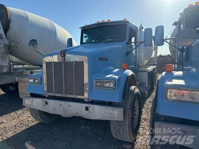 Kenworth W900B Other Trucks