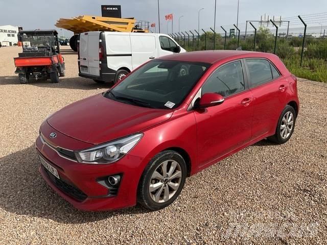 Kia Rio Automobiles / SUVS
