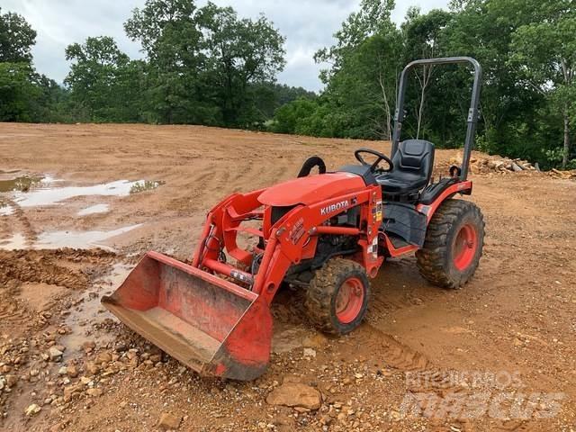 Kubota B2401DT Compact tractors
