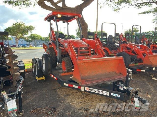 Kubota B26TLB Backhoe Loaders
