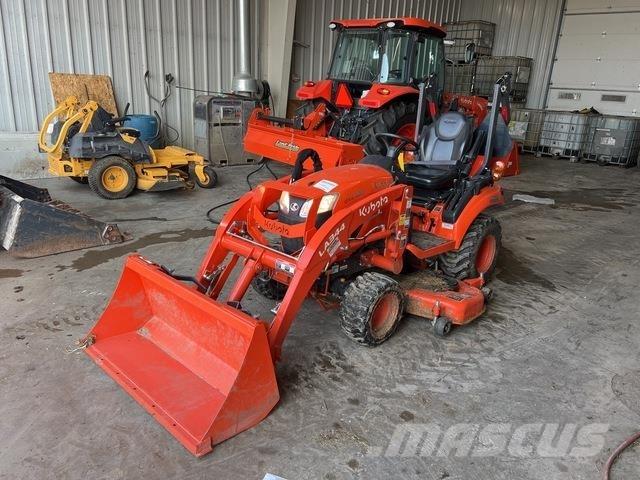 Kubota BX2380 Compact tractors