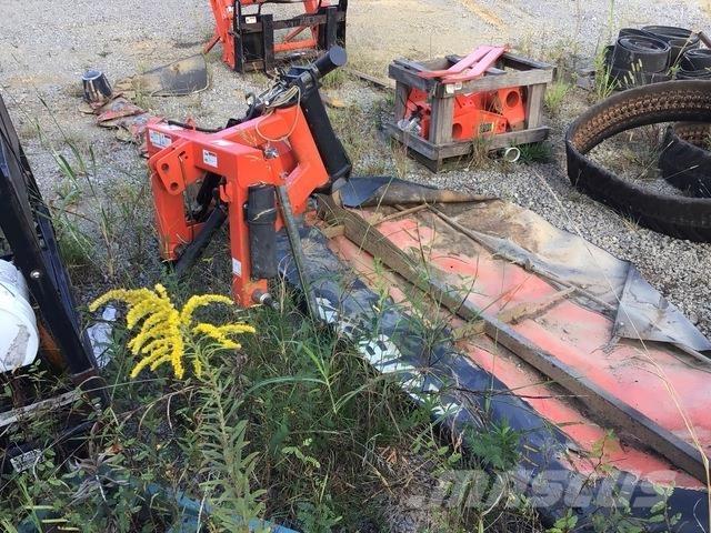 Kubota DM1024 Mowers