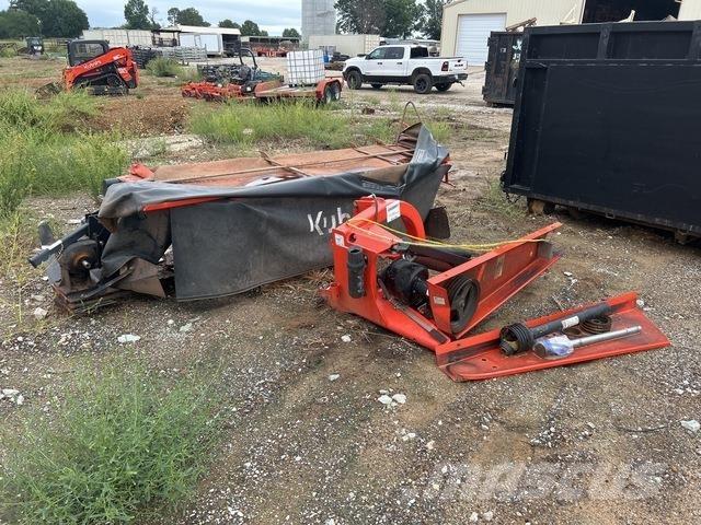 Kubota DM2028 Mowers