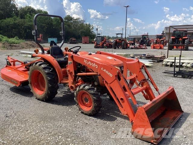 Kubota L2501DT Compact tractors