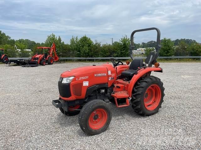 Kubota L2501F Compact tractors